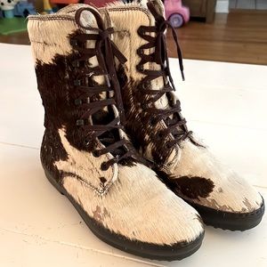 Tod’s women’s cow fur boots